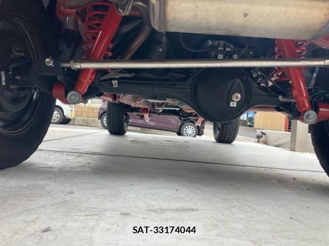 Suzuki JIMNY 2025-10 8829678-8