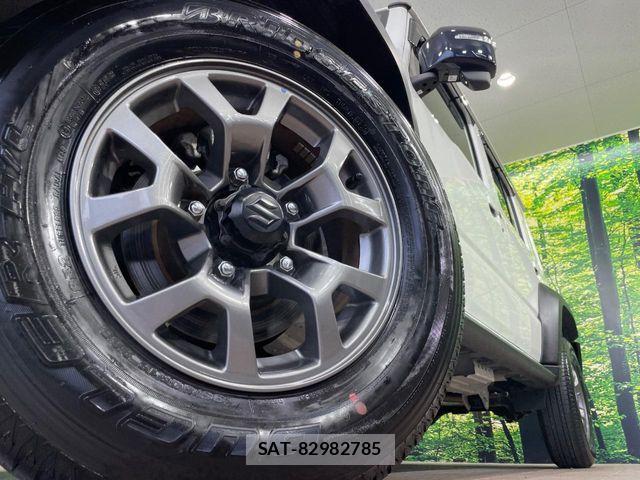 Suzuki JIMNY 2025-09 8829674-11