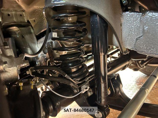 Suzuki JIMNY 2026-08 8829672-19