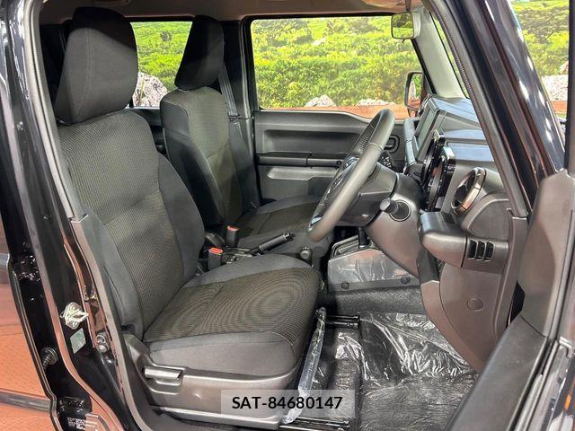 Suzuki JIMNY 2026-08 8829672-7