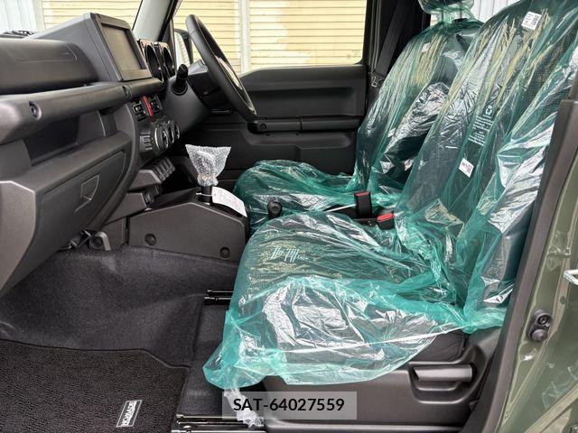 Suzuki JIMNY 2026-06 8829681-24