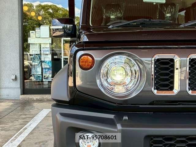 Suzuki JIMNY 2026-07 8871251-21