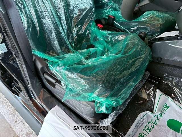 Suzuki JIMNY 2026-07 8871251-29
