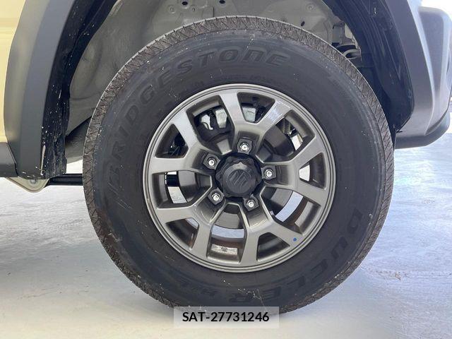 Suzuki JIMNY 2025-09 8871248-13