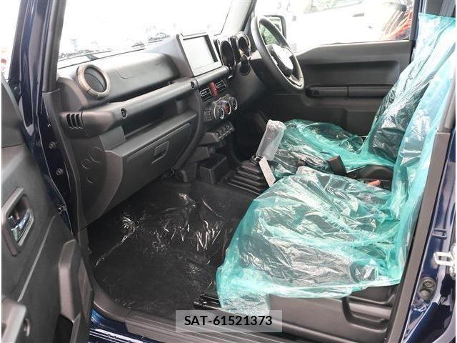 Suzuki JIMNY 2026-05 8871253-16