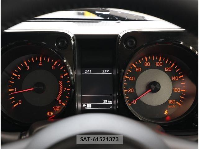 Suzuki JIMNY 2026-05 8871253-4