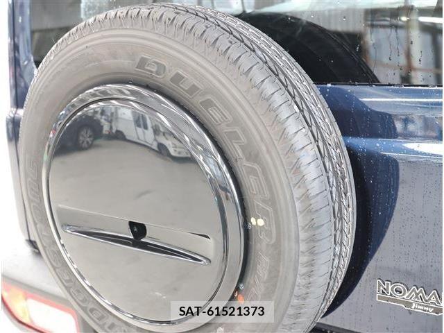 Suzuki JIMNY 2026-05 8871253-6