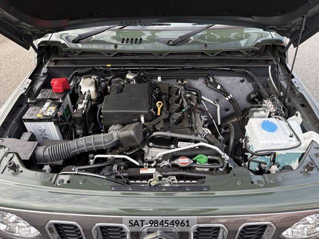 Suzuki JIMNY 2026-07 8880283-12