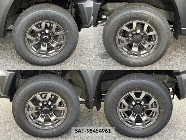 Suzuki JIMNY 2026-07 8880283-13
