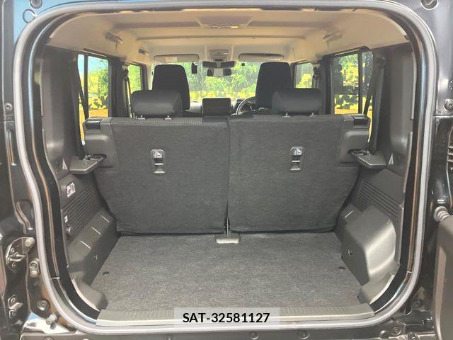 Suzuki JIMNY 2025-04 8880278-9