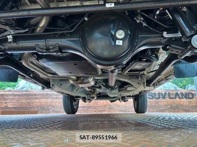 Suzuki JIMNY 2026-03 8880272-19
