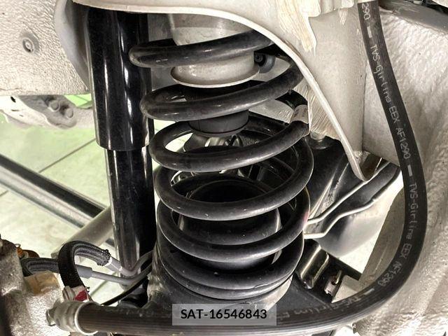 Suzuki JIMNY 2026-01 8880280-19