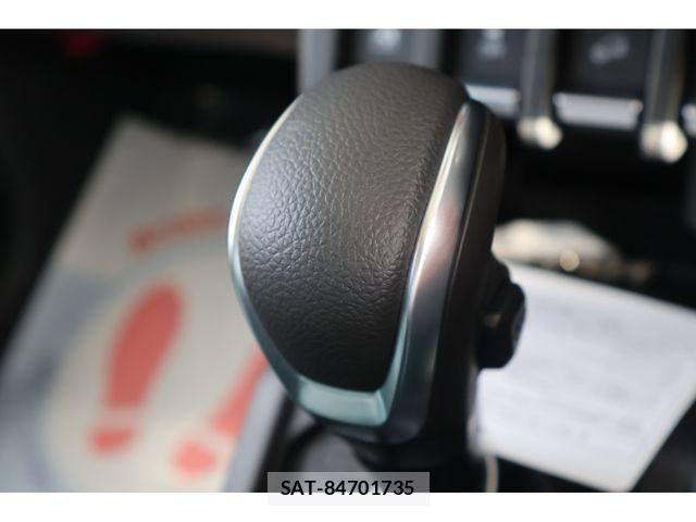 Suzuki JIMNY 2026-09 8880282-11