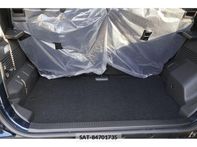 Suzuki JIMNY 2026-09 8880282-23