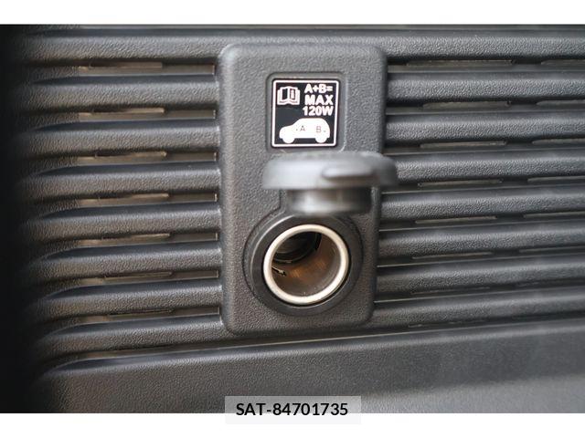 Suzuki JIMNY 2026-09 8880282-24