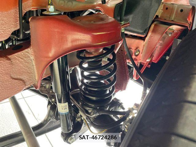 Suzuki JIMNY 2026-09 8880285-18