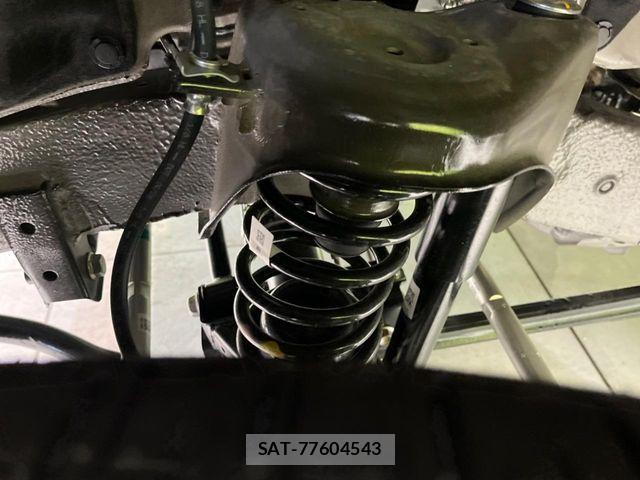 Suzuki JIMNY 2026-07 8880276-19