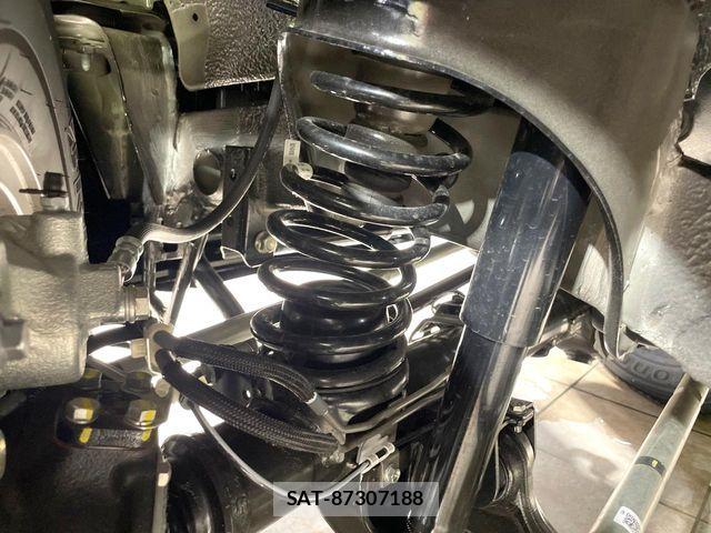 Suzuki JIMNY 2026-08 8883793-19