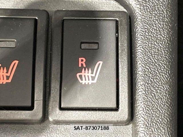 Suzuki JIMNY 2026-08 8883793-4