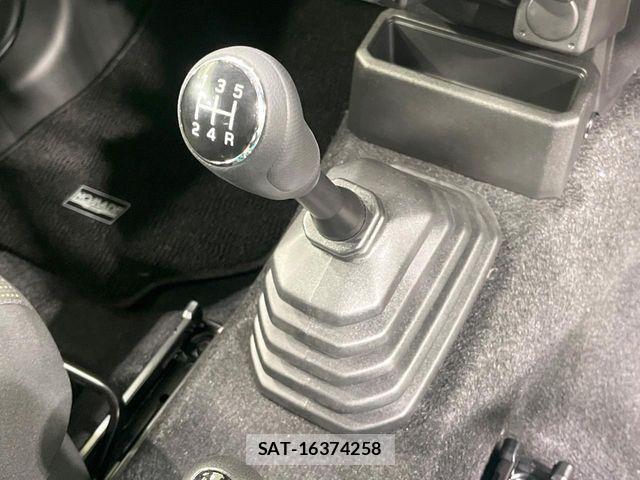 Suzuki JIMNY 2026-03 6676504-2