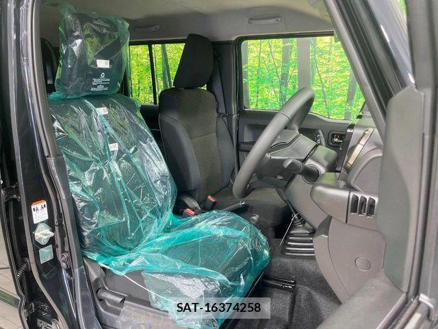 Suzuki JIMNY 2026-03 6676504-7