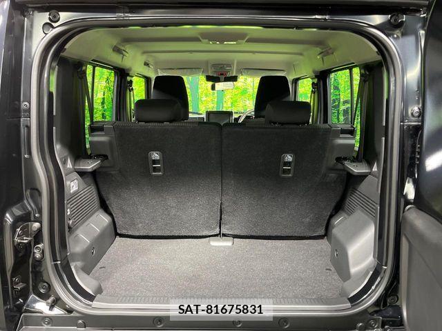 Suzuki JIMNY 2026-03 6815477-9