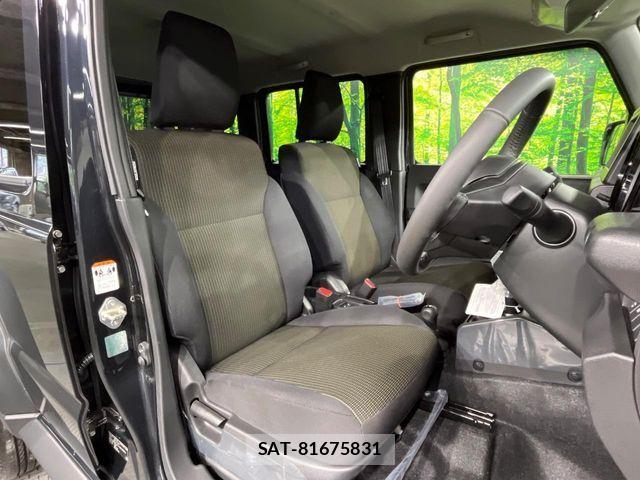 Suzuki JIMNY 2026-03 6815477-7