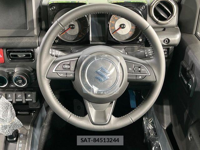 Suzuki JIMNY 2026-04 6815476-10