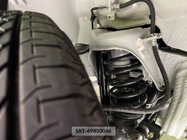 Suzuki JIMNY 2025-06 6815479-19