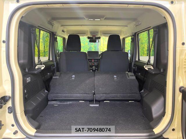 Suzuki JIMNY 2026-04 7220338-9