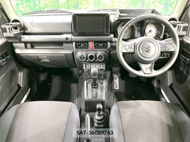 Suzuki JIMNY 2025-10 7220327-1