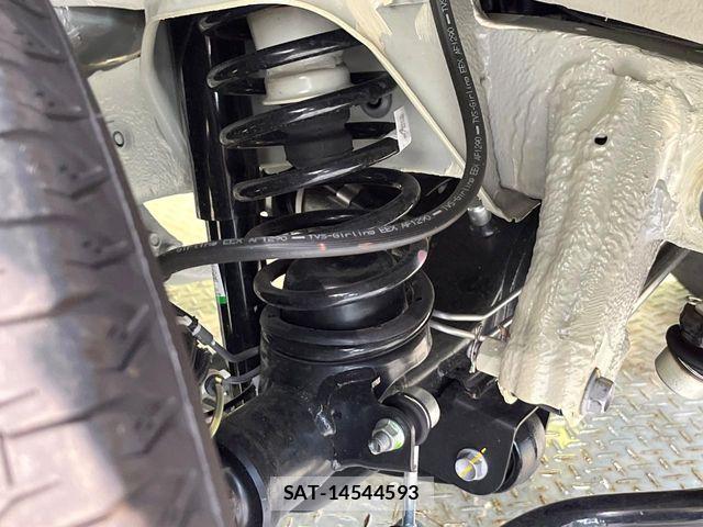 Suzuki JIMNY 2025-06 7979621-19