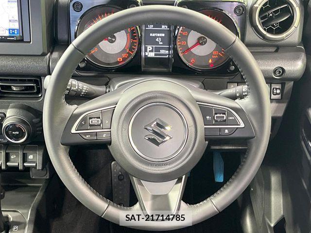 Suzuki JIMNY 2025-06 8036194-10