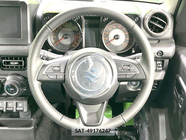 Suzuki JIMNY 2026-02 8130831-11