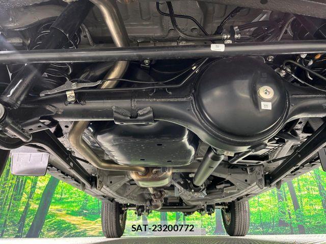 Suzuki JIMNY 2025-12 8230482-18