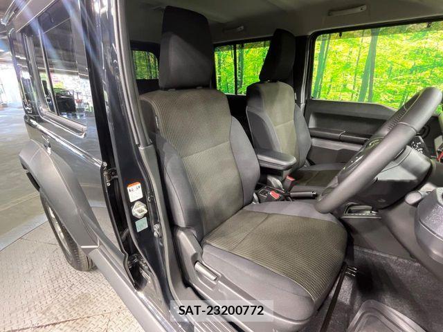 Suzuki JIMNY 2025-12 8230482-7