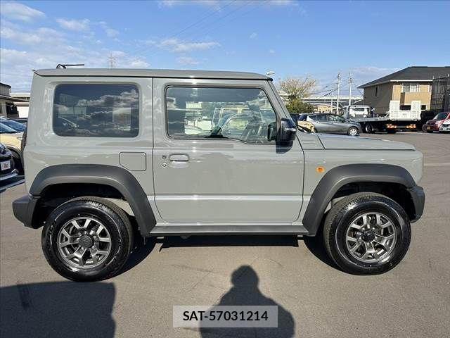 Suzuki JIMNY SIERRA 2024-05 610879-11