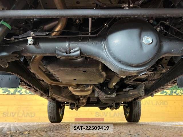 Suzuki JIMNY SIERRA 2023-10 895047-18