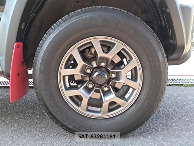 Suzuki JIMNY SIERRA 2022-04 4961783-29