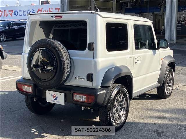 Suzuki JIMNY SIERRA 2024-05 6215957-15