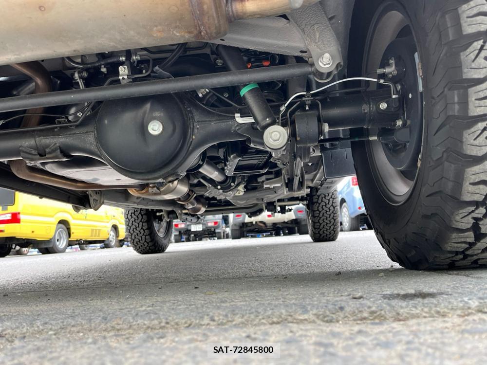 Suzuki JIMNY SIERRA 2024 6463152-37