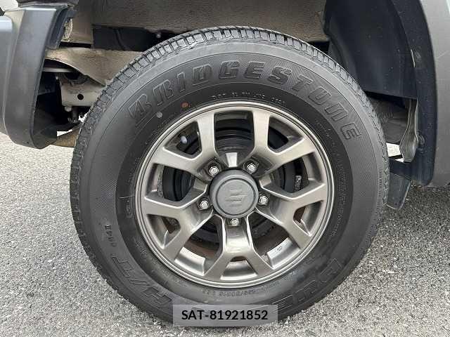 Suzuki JIMNY SIERRA 2021-05 6672132-27