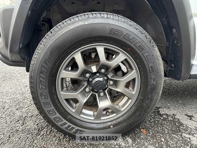 Suzuki JIMNY SIERRA 2021-05 6672132-29