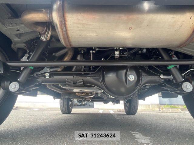 Suzuki JIMNY SIERRA 2024-04 6676516-18