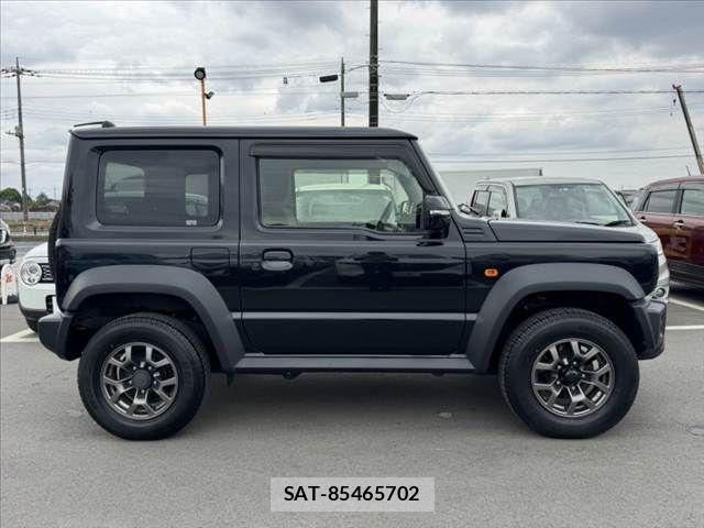 Suzuki JIMNY SIERRA 2022-02 6676514-11
