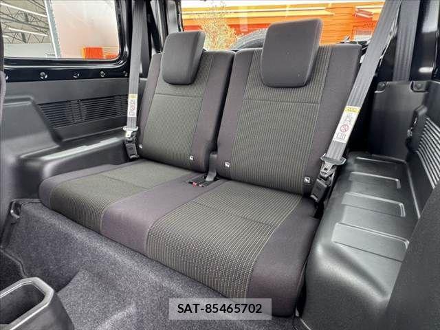Suzuki JIMNY SIERRA 2022-02 6676514-17
