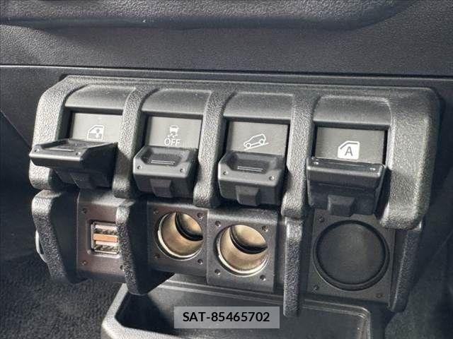 Suzuki JIMNY SIERRA 2022-02 6676514-23