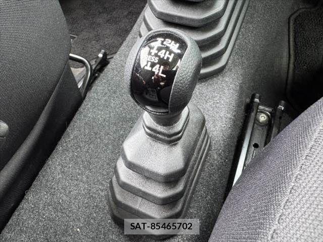 Suzuki JIMNY SIERRA 2022-02 6676514-25