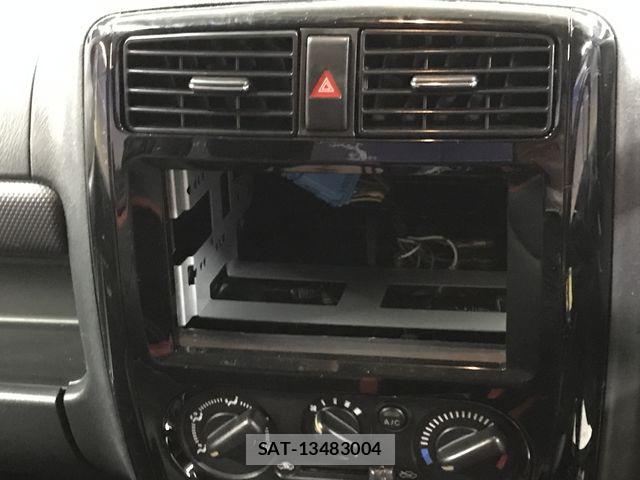 Suzuki JIMNY SIERRA 2013-05 6676519-10