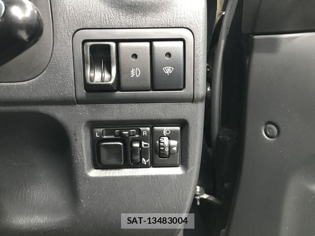 Suzuki JIMNY SIERRA 2013-05 6676519-16